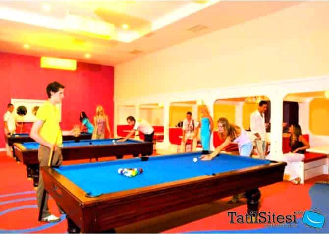 Crystal Admiral Resort Suites Spa 